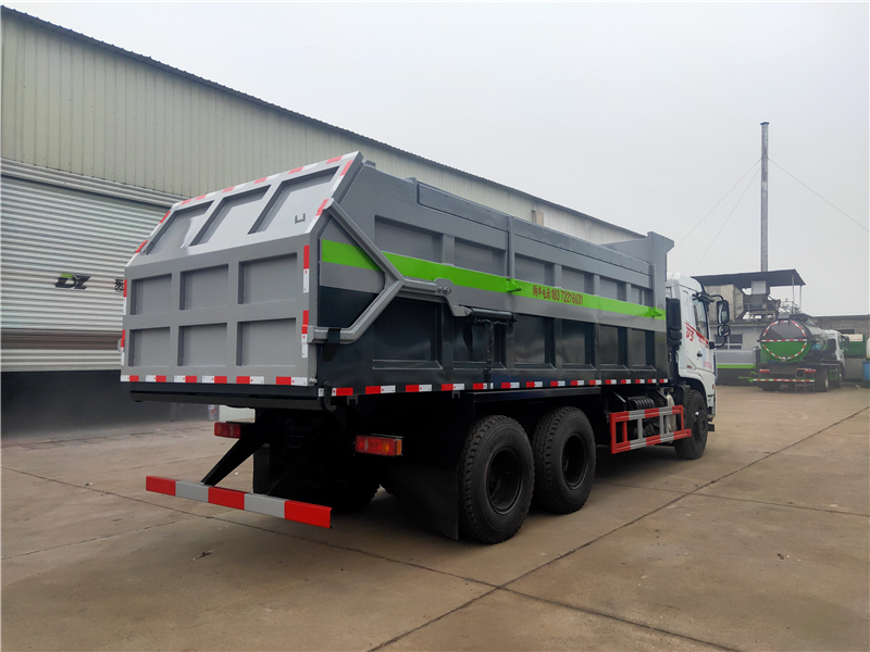 東風(fēng)后雙橋20方污泥運(yùn)輸車(chē)