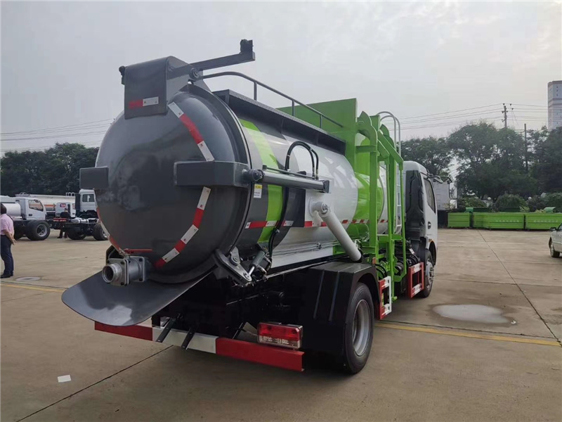 東風7方餐廚垃圾車(圓罐)