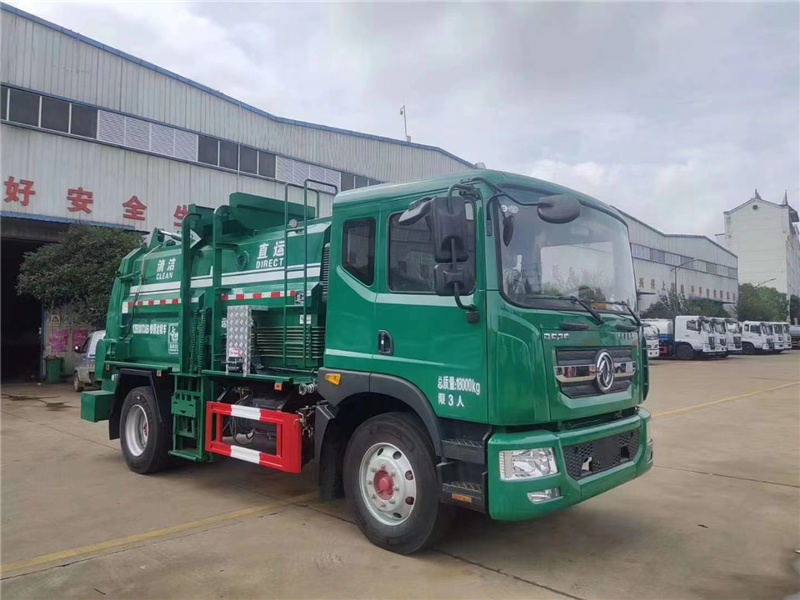 東風(fēng)10方11方餐廚垃圾車(方罐)